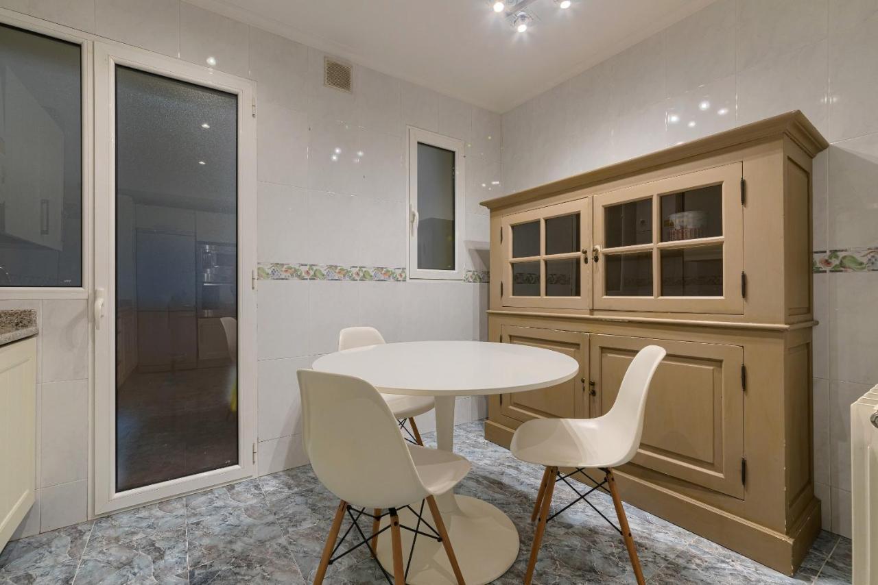 Bailen Reformado Elegante Con Wifi Apartamento Bilbau Exterior foto