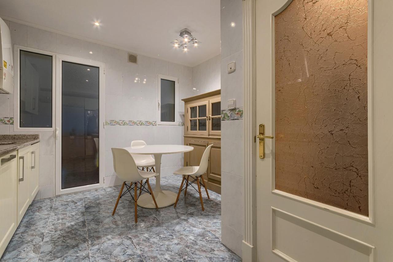 Bailen Reformado Elegante Con Wifi Apartamento Bilbau Exterior foto